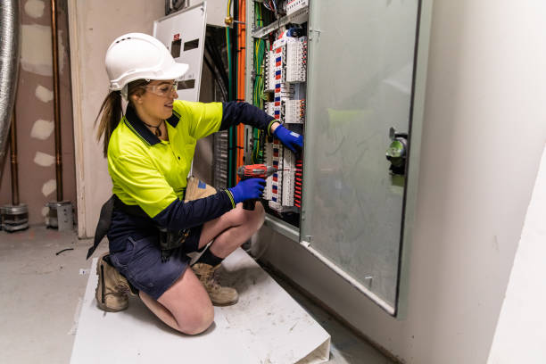 Best Emergency Electrician Near Me  in Clinton, MO